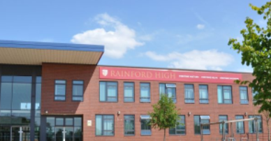 Rainford高中的学生在享有盛誉的法律课程中获得一席之地