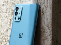 OnePlus9R和OnePlus10R现在正在接受稳定的OxygenOS13