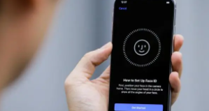 分析师详述AppleiPhone面板下的FaceID延迟