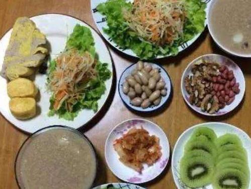 一周营养早餐搭配食谱是什么样子的？ 家庭早餐食谱大全