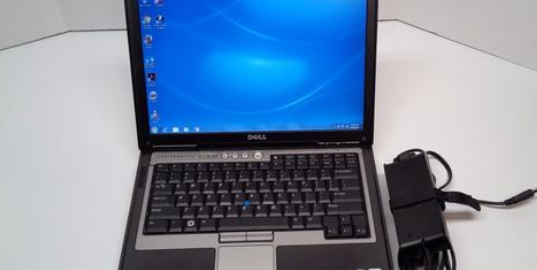 dell d630 如何装内存条 戴尔d630