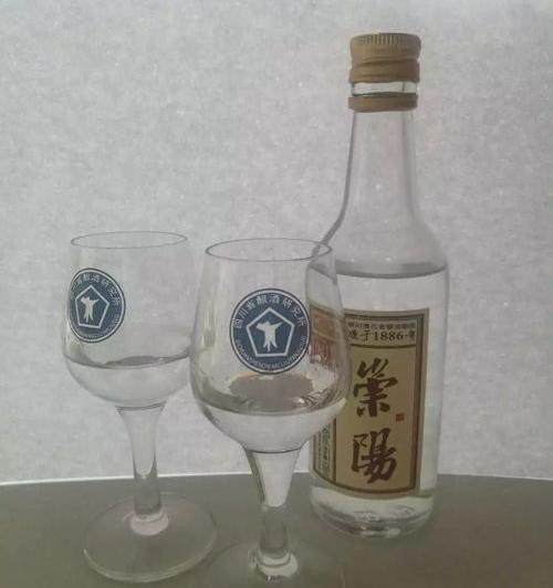 丁酸溶于乙酸乙酯吗？ 丁酸乙酯